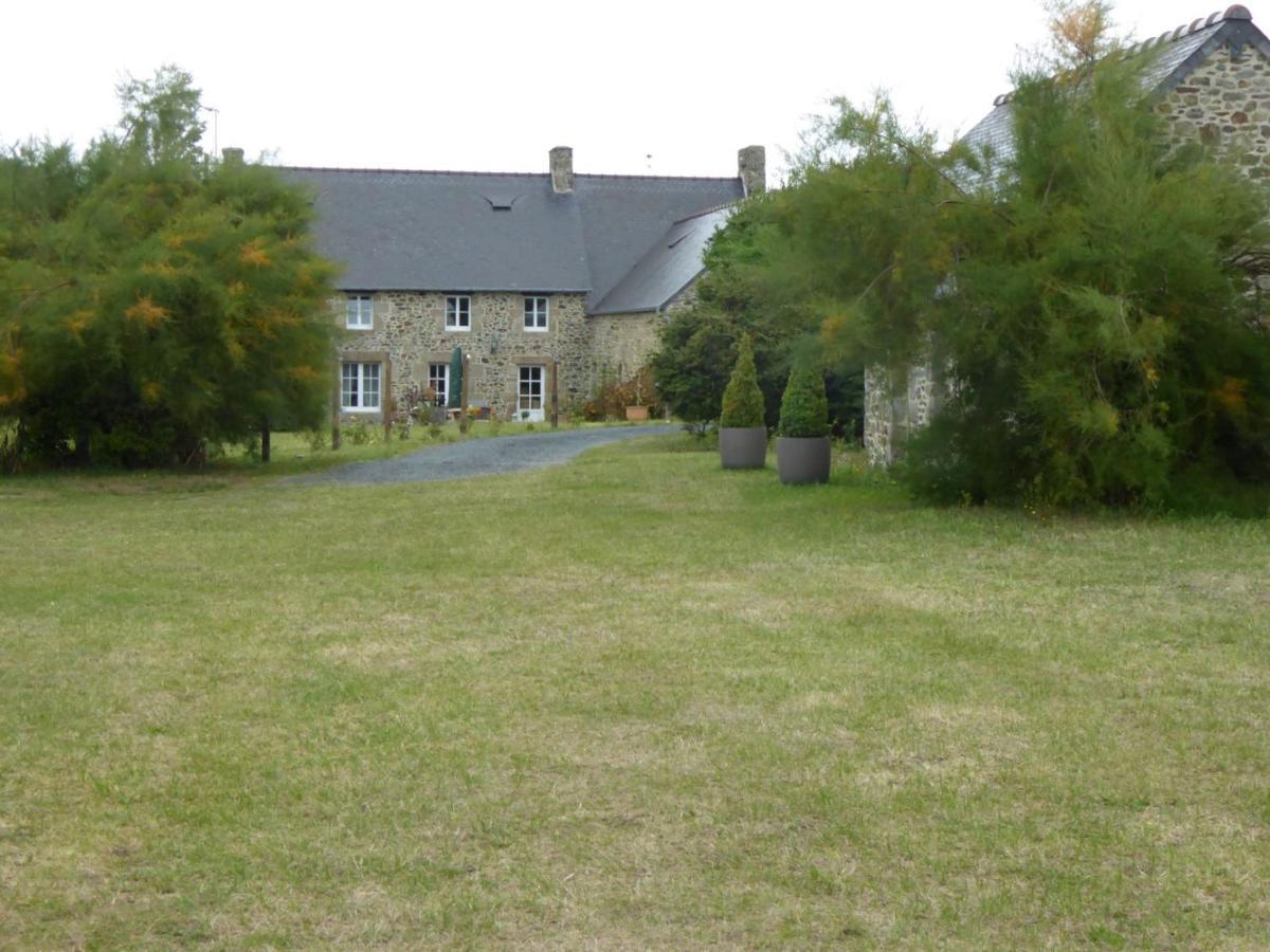 Bed and Breakfast Lesroses1680 Blainville-sur-Mer Exterior foto