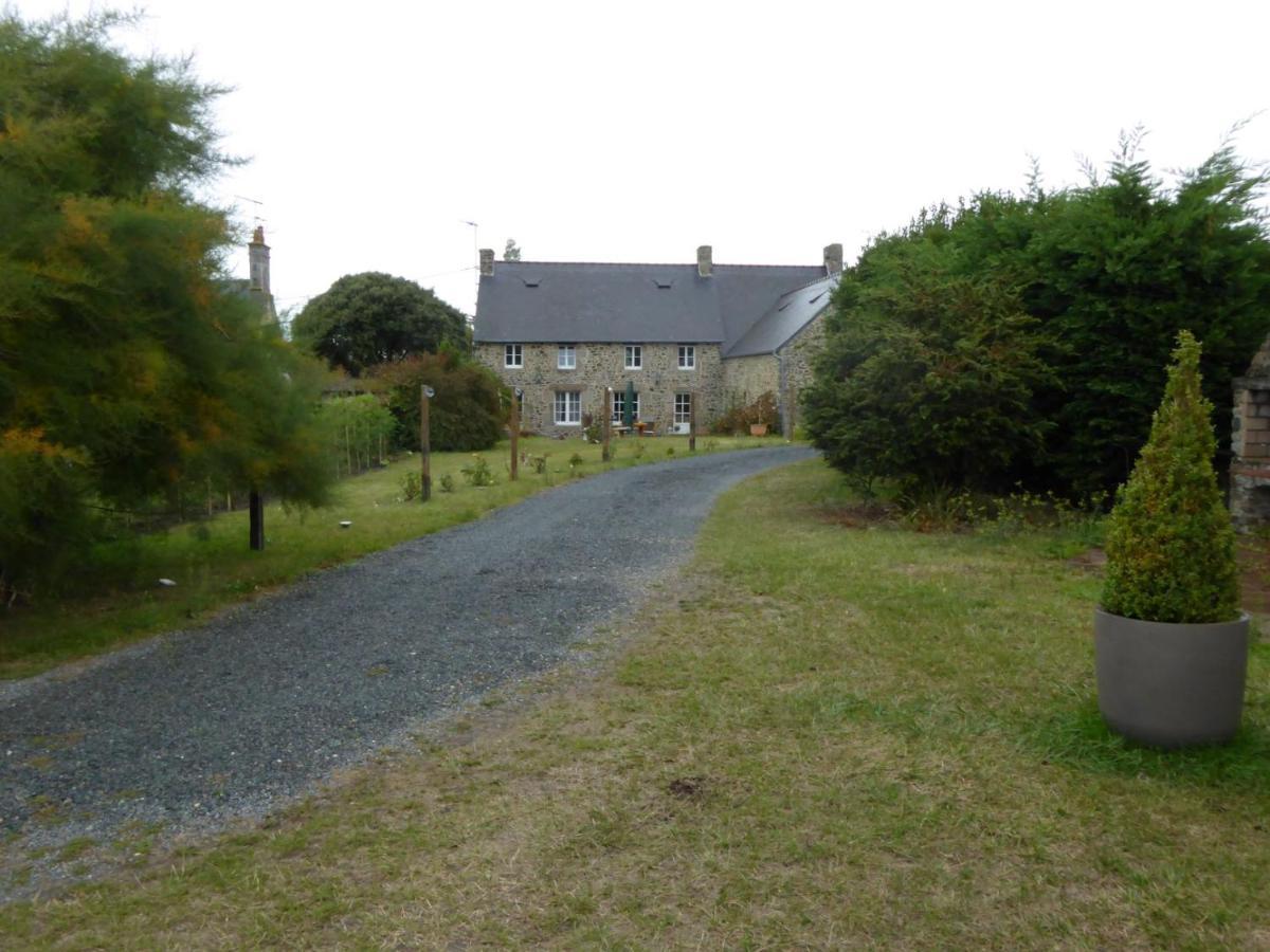 Bed and Breakfast Lesroses1680 Blainville-sur-Mer Exterior foto